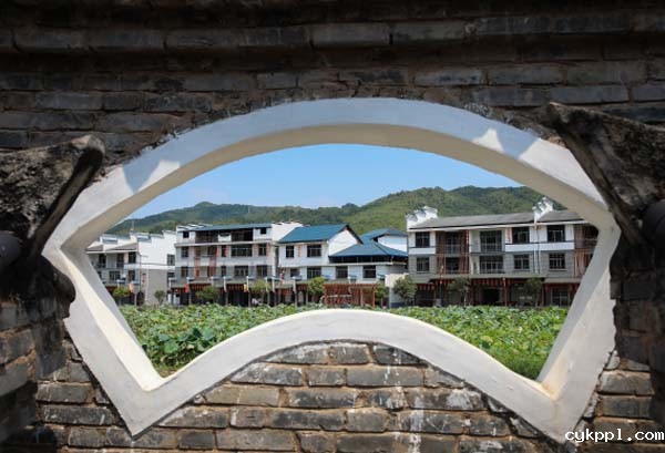 红土地上炼“四力” 长征起点悟初心