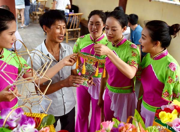 红土地上炼“四力” 长征起点悟初心