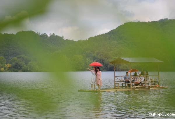 红土地上炼“四力” 长征起点悟初心