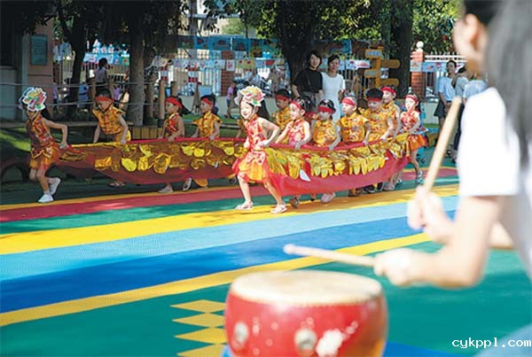 红土地上炼“四力” 长征起点悟初心