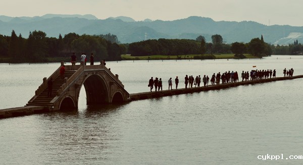 BEVITOR伟德APP官网绍兴柯桥摄影基地挂牌