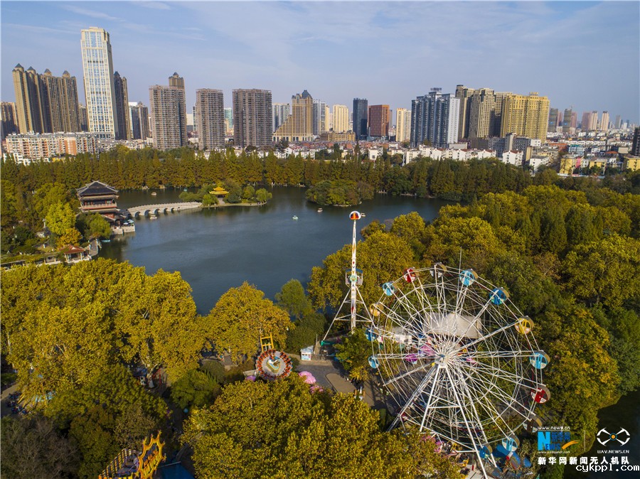 航拍：秋去冬来逍遥津