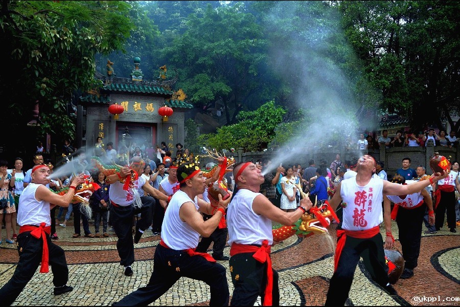 粤澳追梦 家国情怀——庆祝澳门回归祖国20周年摄影展