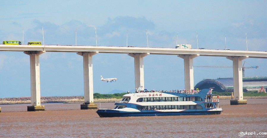 粤澳追梦 家国情怀——庆祝澳门回归祖国20周年摄影展