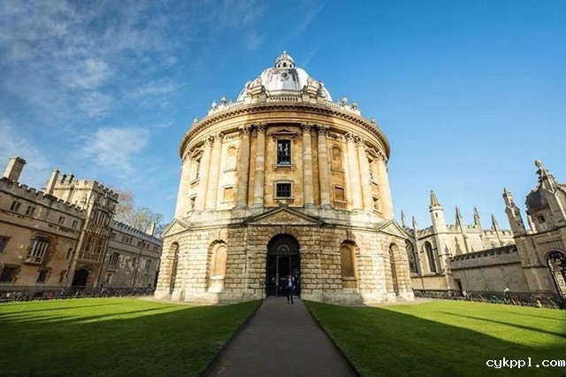 打破 “黄金时刻” 依赖症!如何在不同时间段拍出好片 打破 “黄金时刻” 依赖症!如何在不同时间段拍出好片