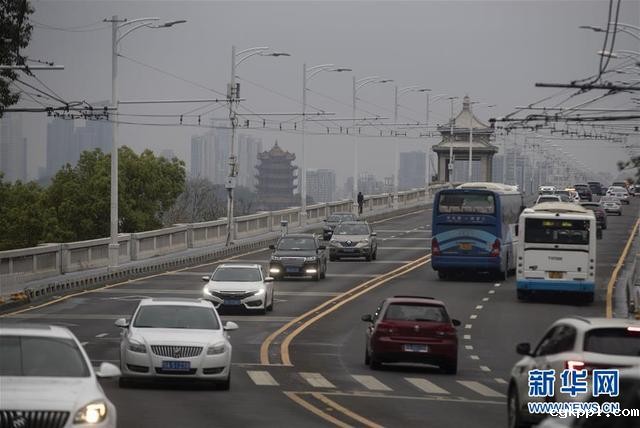 武汉正逐渐恢复“生活气息”