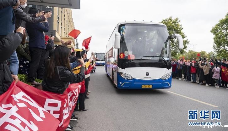 送别 (聚焦疫情防控)(1)送别