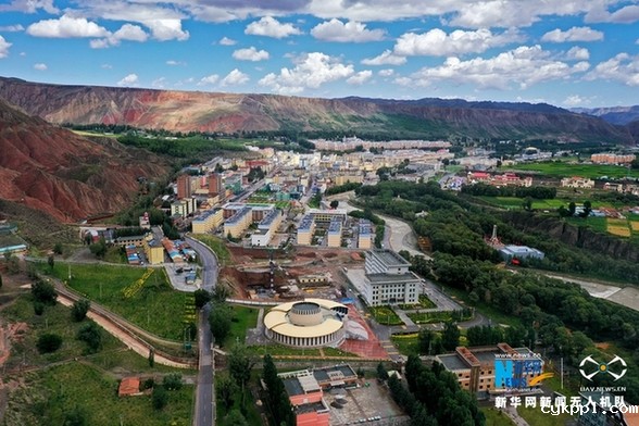 【“飞阅”中国】“丝路小城”雨后初霁景如画