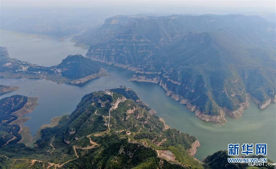 河南济源：黄河三峡美 犹在画中游