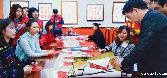 百名记者深入四川仪陇 入乡进户看发展