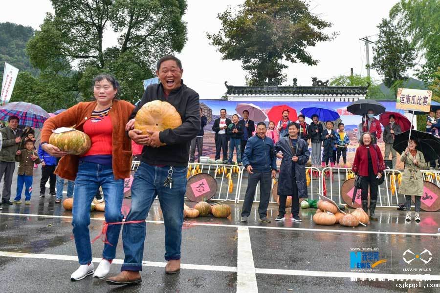 【“飞阅”中国】湖北蕲春:农民丰收节“农味”浓