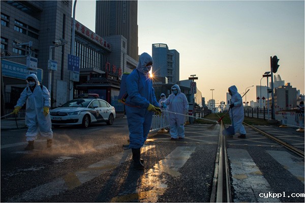 ＂在抗疫一线锤炼四力”新闻摄影学术报告会在日照举行