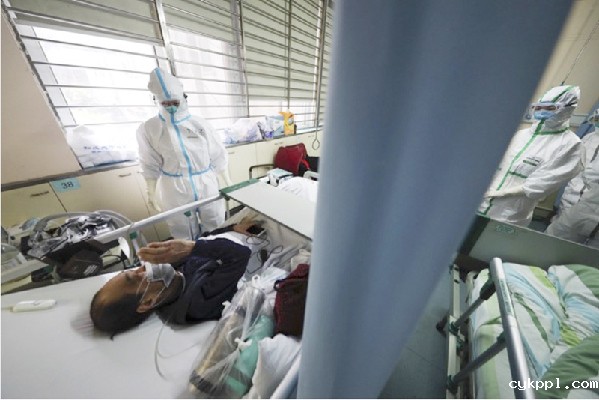 ＂在抗疫一线锤炼四力”新闻摄影学术报告会在日照举行