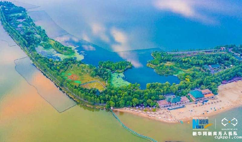 【“飞阅”中国】晚霞映照 如画东湖