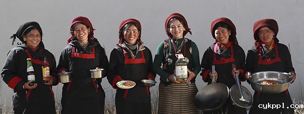 北京国际摄影周“百年奋斗 百年答卷” ——庆祝中国共产党成立100周年新闻摄影展开幕 北京国际摄影周“百年奋斗 百年答卷” ——庆祝中国共产党成立100周年新闻摄影展开幕