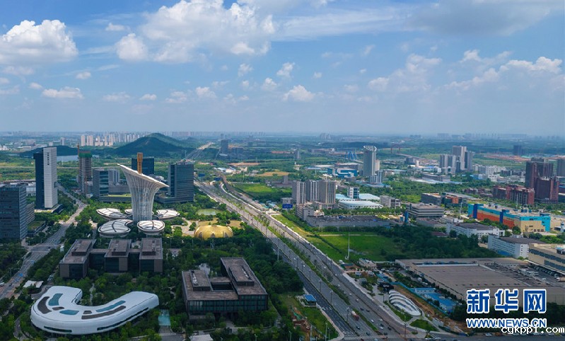 【“飞阅”中国】武汉光谷科创大走廊主轴亮相 串起万亿级产业集群 【“飞阅”中国】武汉光谷科创大走廊主轴亮相 串起万亿级产业集群