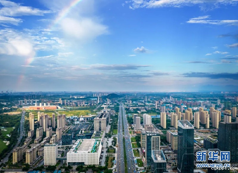 【“飞阅”中国】武汉光谷科创大走廊主轴亮相 串起万亿级产业集群 【“飞阅”中国】武汉光谷科创大走廊主轴亮相 串起万亿级产业集群