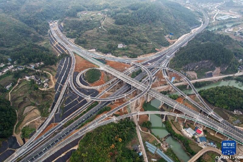 贵州湄石高速公路通车