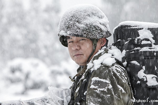 大山 国际著名鸟类摄影师