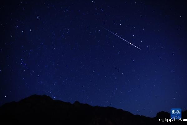 一起来看双子座流星雨