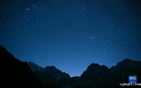 一起来看双子座流星雨