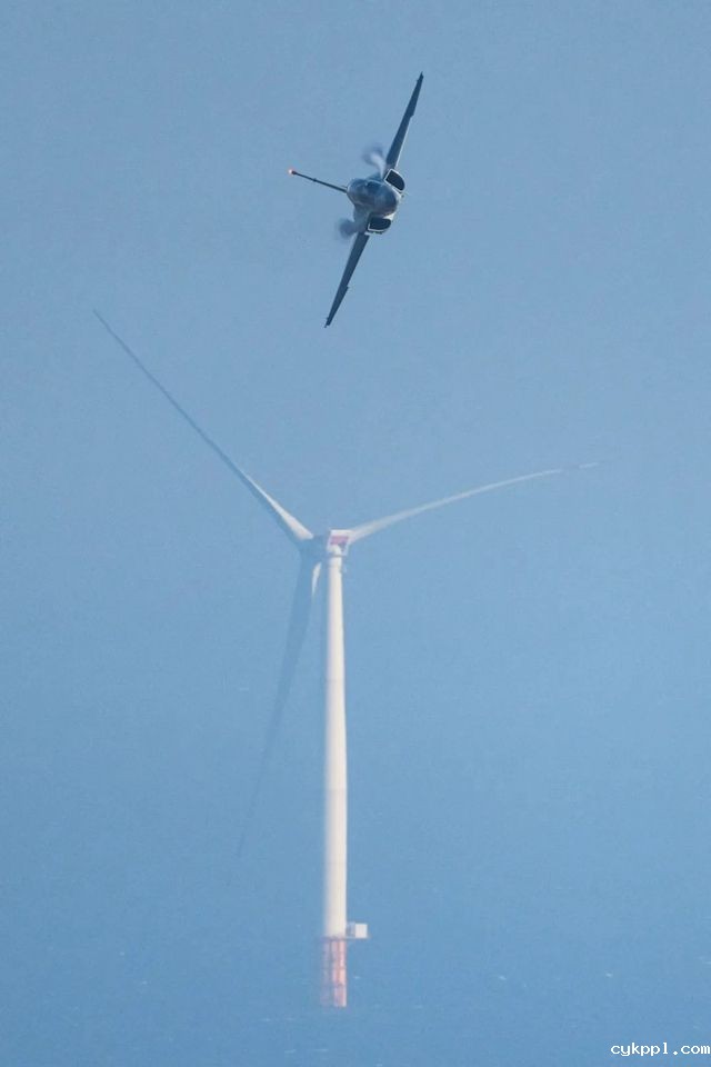 索尼微单:为速度而生,定格航空摄影之美 索尼微单:为速度而生,定格航空摄影之美