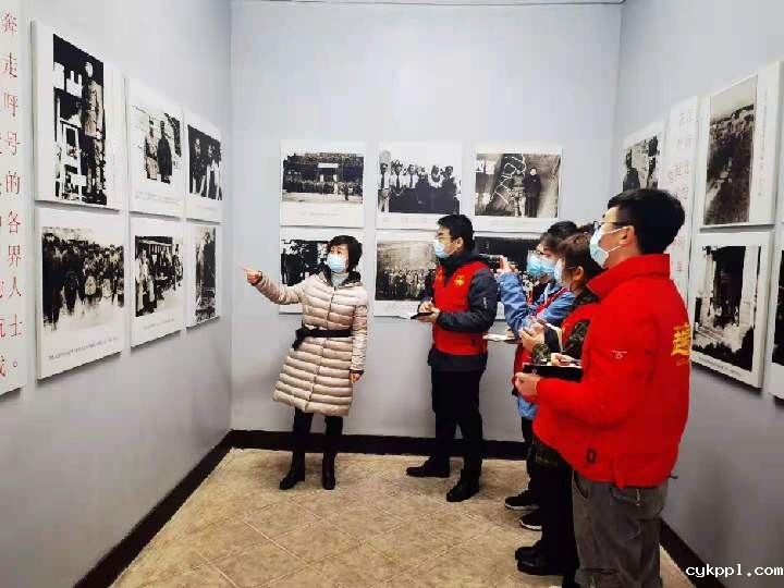 新华全媒+|他是军事家还是摄影师,用镜头记录下新四军烽火岁月