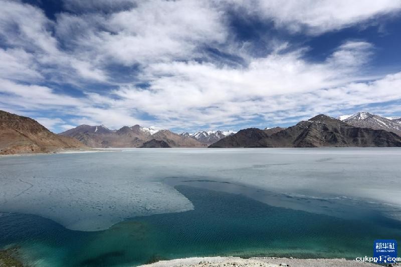 新华全媒＋丨西陲明珠班公湖