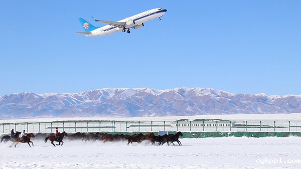 2022年旺旺杯“春节七天乐”新闻摄影征集活动定评会举行 2022年旺旺杯“春节七天乐”新闻摄影征集活动定评会举行