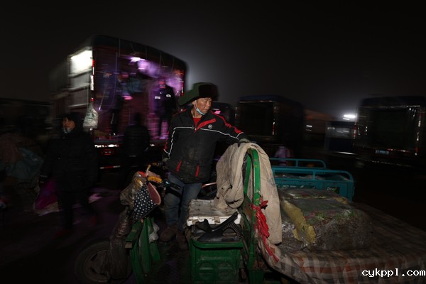 2022年旺旺杯“春节七天乐”新闻摄影征集活动定评会举行 2022年旺旺杯“春节七天乐”新闻摄影征集活动定评会举行