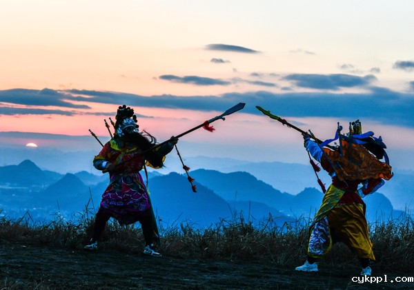 2022年旺旺杯“春节七天乐”新闻摄影征集活动定评会举行 2022年旺旺杯“春节七天乐”新闻摄影征集活动定评会举行