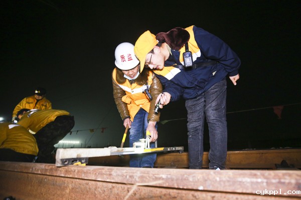 2022年旺旺杯“春节七天乐”新闻摄影征集活动定评会举行 2022年旺旺杯“春节七天乐”新闻摄影征集活动定评会举行