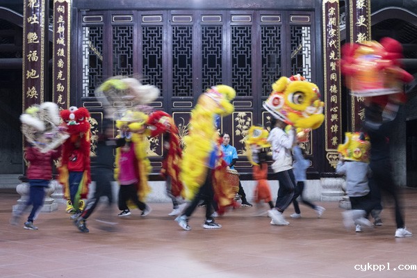 2022年旺旺杯“春节七天乐”新闻摄影征集活动定评会举行 2022年旺旺杯“春节七天乐”新闻摄影征集活动定评会举行