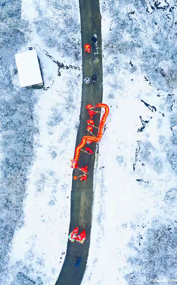 2022年旺旺杯“春节七天乐”新闻摄影征集活动定评会举行 2022年旺旺杯“春节七天乐”新闻摄影征集活动定评会举行