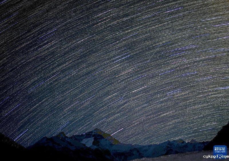 “地球之巅”的天空与星辰