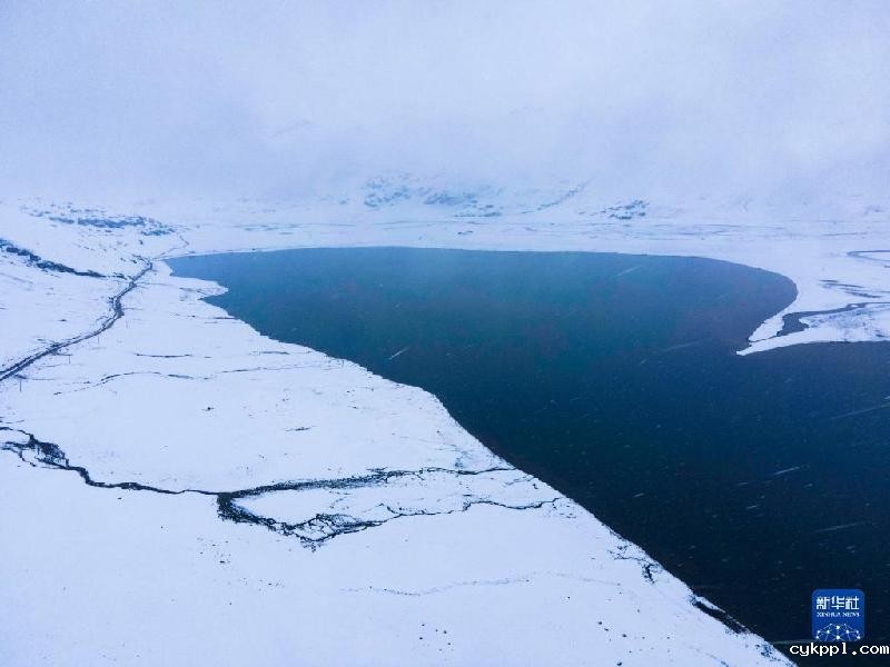 藏丁青：冰雪布托湖