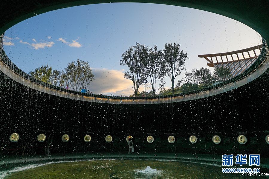 【光影轻课堂】如何运用线条增加摄影美感？