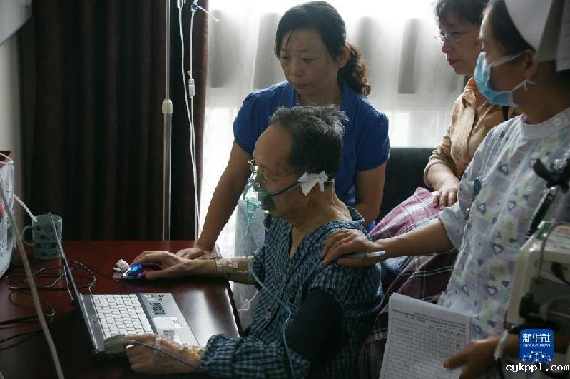 他走了十年了,临终前一段视频感动无数人…… 他走了十年了,临终前一段视频感动无数人……