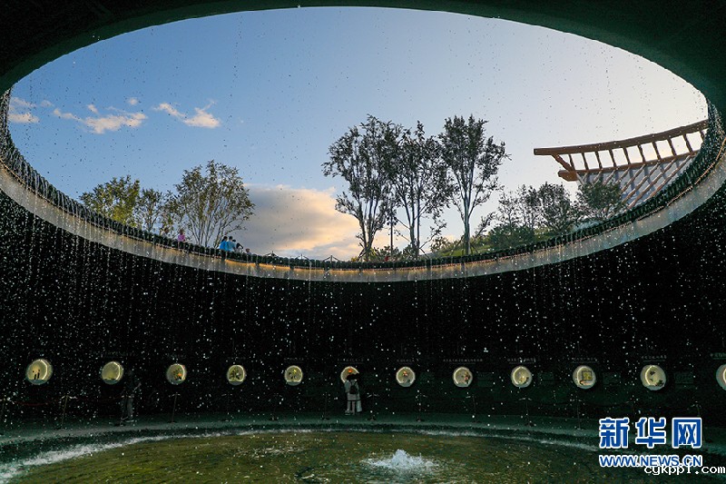 【光影轻课堂】如何运用线条增加摄影美感？