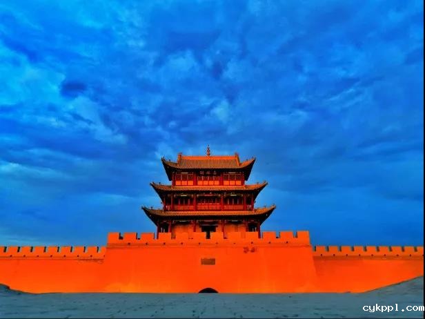 掌握这些摄影技巧，手机也能拍大片