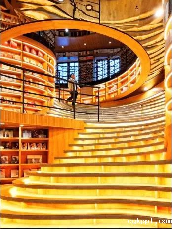 掌握这些摄影技巧，手机也能拍大片