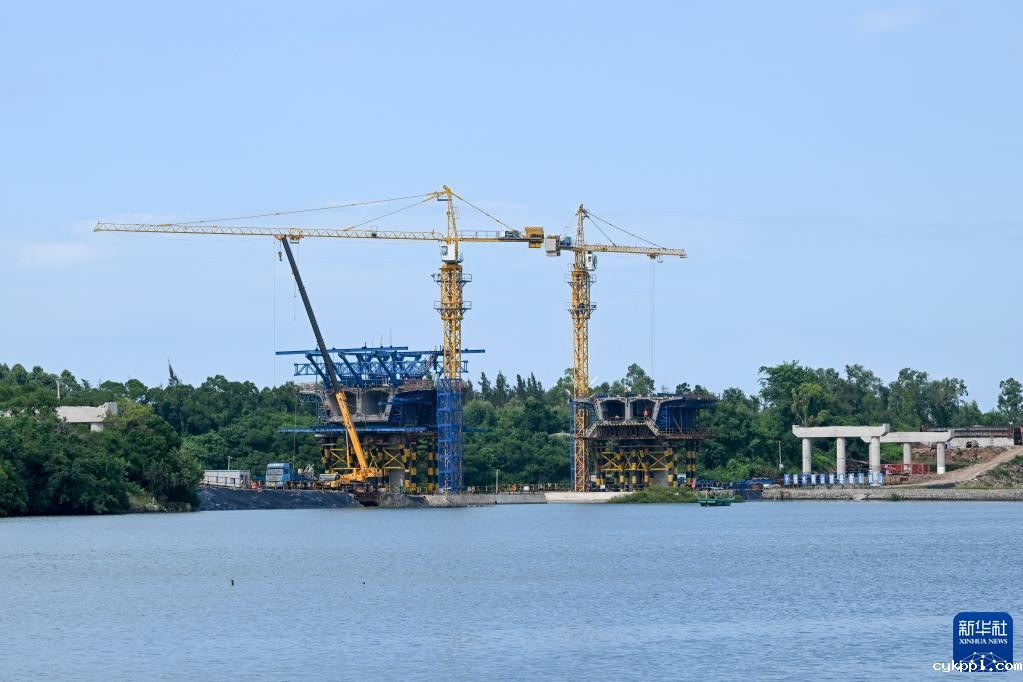 海南环岛旅游公路儋州段现雏形