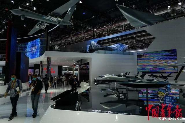 无人机“国家队”亮相中国航展,与有人驾驶飞机平分秋色