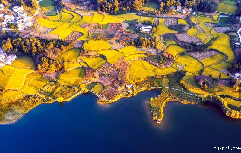 牢记职责展形象:贵州签约摄影师永远在路上