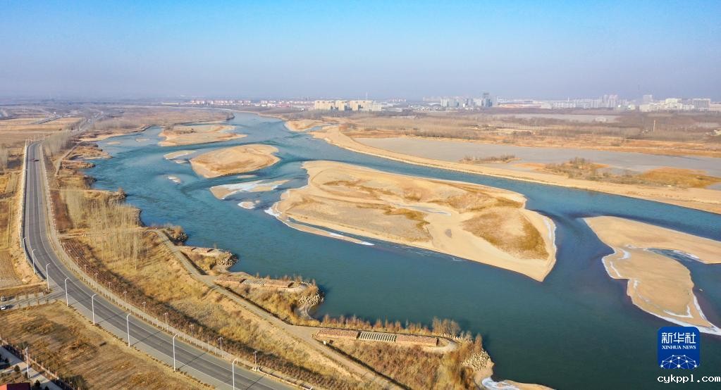 冬日黄河景色美