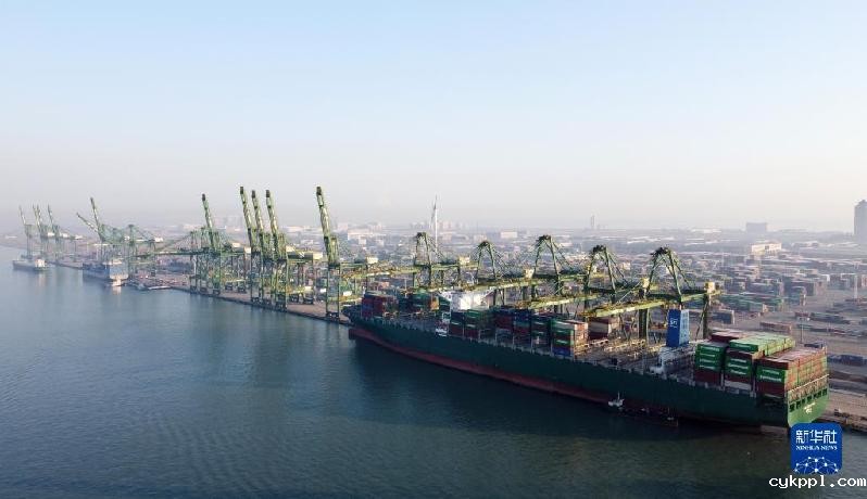 假期港口运输忙