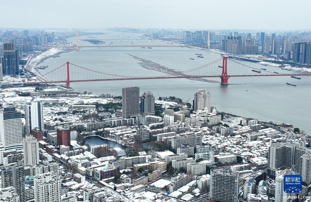 武汉迎来降雪天气