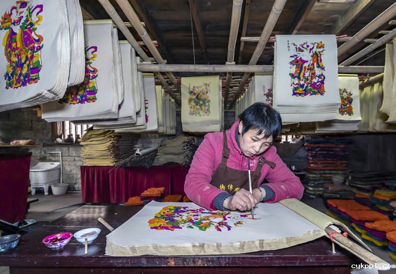 赶制年画迎新春 赶制年画迎新春