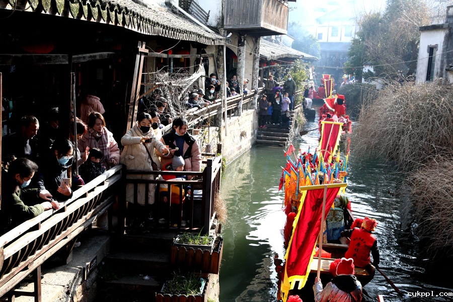 民俗文化“闹” 千年古村“活”