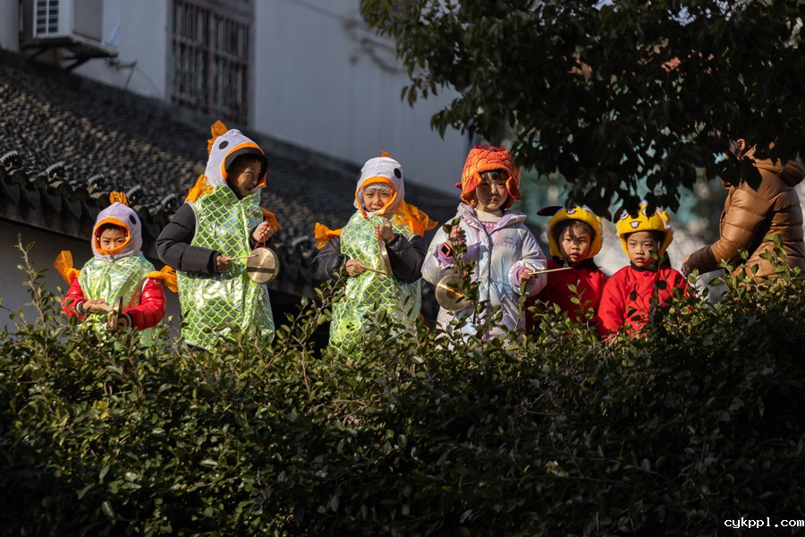 民俗文化“闹” 千年古村“活”